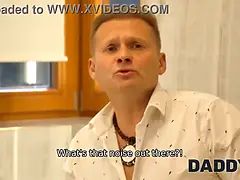 Mooi, Bruinharig, Bedriegen, Daddy, Vriendin, Hd, Russisch, Geschoren