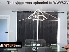 Sucer une bite, Femme couguar, Tir de sperme, En levrette, Bâillonner, Hd, Seins naturels, Chatte