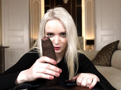 Nana, Gros seins, Blonde, Sucer une bite, Interracial, Pov