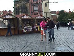 Arsch, Braunhaarige, Geile alte tussi, Oma, Milf, Mutti, Muschi, Stiefmutter