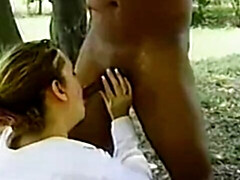 69 negenenzestig, Mooie dikke vrouwen, Bruinharig, Mollig, Sperma shot, Interraciaal, Openbaar, Geschoren