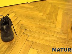 Брюнетки, Постарше, Чешки, Хд, Зрелые, Бритые, Чулки, Тату