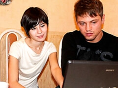 茶髪の, バック, ダブル開発, 手コキする, ハードコア, オナニー, ロシア人, 三人