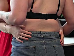 Leie, Wohlbeleibte schöne frauen, Fingern, Behaart, Lesbisch, Milf, Strapon, Titten