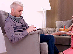 Blasen, Braunhaarige, Europäisch, Arsch lecken, Titten