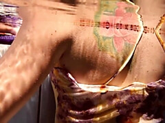 18 ans, Cul, Brunette brune, Public, Russe, Solo, Adolescente, Sous marin