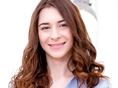 Anal, Gros seins, Brunette brune, Double pénétration, Hard, Fille latino, Seins naturels, Adolescente