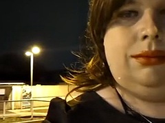 Atrapados, Fetichismo travestista, Europeo, Lencería, Al aire libre, Público, Transexual, Solo