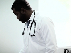 Maddy approaches doctor Tyler seductively