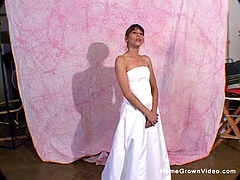 Enthousiasteling, Pijpbeurt, Bruinharig, Huisgemaakt, Moeder die ik wil neuken, Klein, Tieten likken, Bruiloft