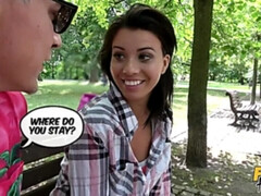 Leie, Arschlecken, Auto, Hundestellung, Handjob, Lecken, Im freien, Pov