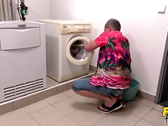 お尻, 舐める尻, 茶髪の, 顔射, ジーンズ, アウトドア, ピアス, オッパイの