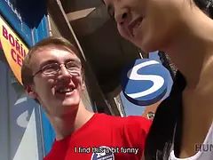 Cornudo, Estilo perrito, Penetracion con dedos, Lamidas, Dinero, Pov, Realidad, Adolescente