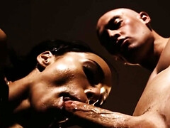 Sucer une bite, Brunette brune, Queue, En levrette, Noir ébène, Lingerie, Petite femme, Chatte