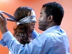 18 ans, Gros cul, Grosse bite, Sucer une bite, Brunette brune, En levrette, Seins naturels, Adolescente