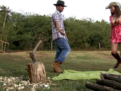 Анальный секс, Большая жопа, Большие сиськи, Грудастые, Сумасшедшие, Семяизвержение, Развязные, Сиськи