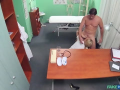 Leie, Betrug, Paar, Arzt, Hundestellung, Büro, Muschi, Uniform