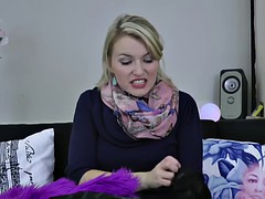 Kousen, Tiener, Onder de rok