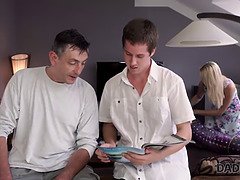 チェコ, 爸, 指いじり, Hd, なめる, 熟年, 息子, ティーン