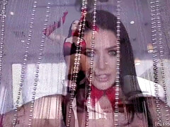 Большие сиськи, Минет, Грудастые, Секс без цензуры, Межрасовый секс, Милф, Порнозвезда, Сиськи