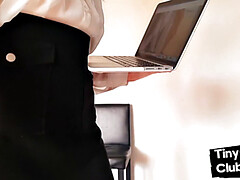 Leie, Stiefel, Domination, Weibliche domination, Fetisch, Absätze, Natürlichen titten, Zierlich