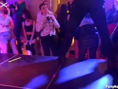 Verga grande, Tetas grandes, Negro, Rubia, Cfnm, Hembra, Fiesta, Medias largas