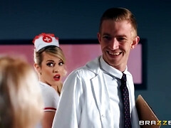 デカチン, デカパイ, イギリス人, イく瞬間, イマラチオ, ヒール, オフィス, ストッキング