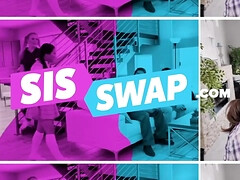 Grote mammen, Sperma in mond, Likken, Moeder die ik wil neuken, Kut duiken, Douche, Tieten likken, Nat