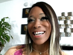 Tetas grandes, Mamada, Morena, Corridas faciales, Pajear, Sexo duro, Bragas, Coño