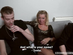 Leie, Grosser arsch, Grosse titten, Blasen, Tschechisch, Hardcore, Milf, Orgie