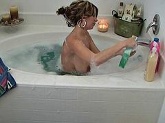 デカパイ, 一人, オッパイの