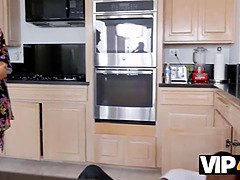 Afrikanisch, Grosser schwanz, Blasen, Hardcore, Hd, Küche, Natürlichen titten, Jungendliche (18+)