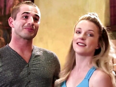 69 negenenzestig, Grote mammen, Hd, Likken, Masseren, Olie, Realiteit, Douche