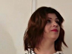 Leie, Cfnm, Handjob, Absätze, Milf, Büro, Ablutschen, Flotter dreier