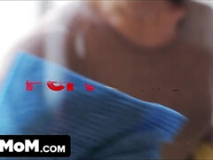 Gros seins, Sucer une bite, Femme couguar, En levrette, Mature, Mère que j'aimerais baiser, Enceinte, Tabou