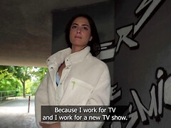 18 años, Tetas grandes, Universidad, Garganta profunda, Estilo perrito, Hd, Latina, Pov