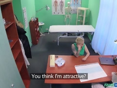 Amateur, Gros seins, Sucer une bite, Tromperie, Médecin, En levrette, Chatte, Uniforme