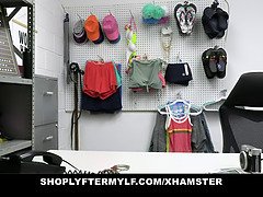 アメリカ人, デカチン, デカパイ, ブロンド, 服従, 手コキする, 淫乱熟女