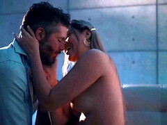 Tetas grandes, Morena, Corridas, Estilo perrito, Erótico, Pajear, Hd, Lencería