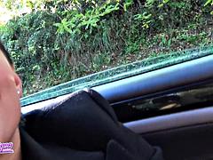 デカパイ, 車, フランス人, Hd, アウトドア, ハメ撮り, 公共, おもらし