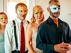 Cute Aaliyah Love and Penny Barber's big cock sex