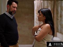 Anal, Mamada, Atrapados, Corridas, Doble penetracion, Latina, Maduro, Tetas