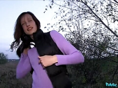 Amateur, Cul, Sucer une bite, Tromperie, En levrette, Branlette thaïlandaise, Pov, Public