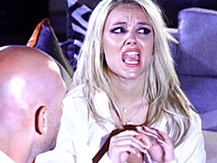 Anaal, Grote kont, Grote mammen, Blond, Pijpbeurt, Hondjeshouding, Moeder die ik wil neuken, Tieten likken