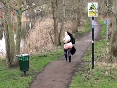 Mooie dikke vrouwen, Openbaar, Kousen