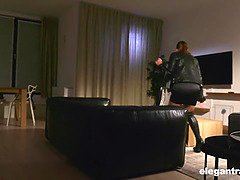 Blasen, Europäisch, Hardcore, Leder, Muschi, Schreiend, Jungendliche (18+), Eng