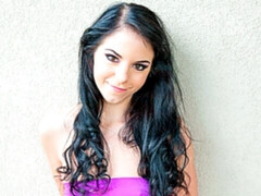 Sensual brunette with big ass Jessyka Swan likes anal fuck