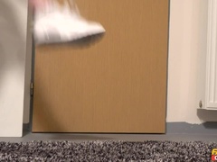 Amateur, En levrette, Faciale, Branlette thaïlandaise, Massage, Huilée, Pov, Mouillée