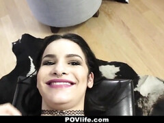 Brunette brune, Homme nu et filles habillées, En levrette, Faciale, Hard, Hd, Pov, Adolescente