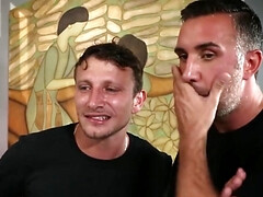 18 años, Mamada, Morena, Corridas faciales, Orgasmo, Chupando, Adolescente, Tetas